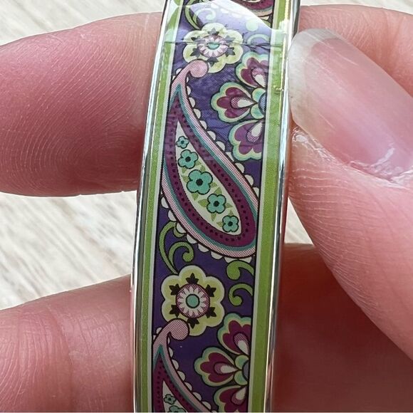 Vera Bradley Signed Patterned Bangle Bracelet - Picture 2 of 6